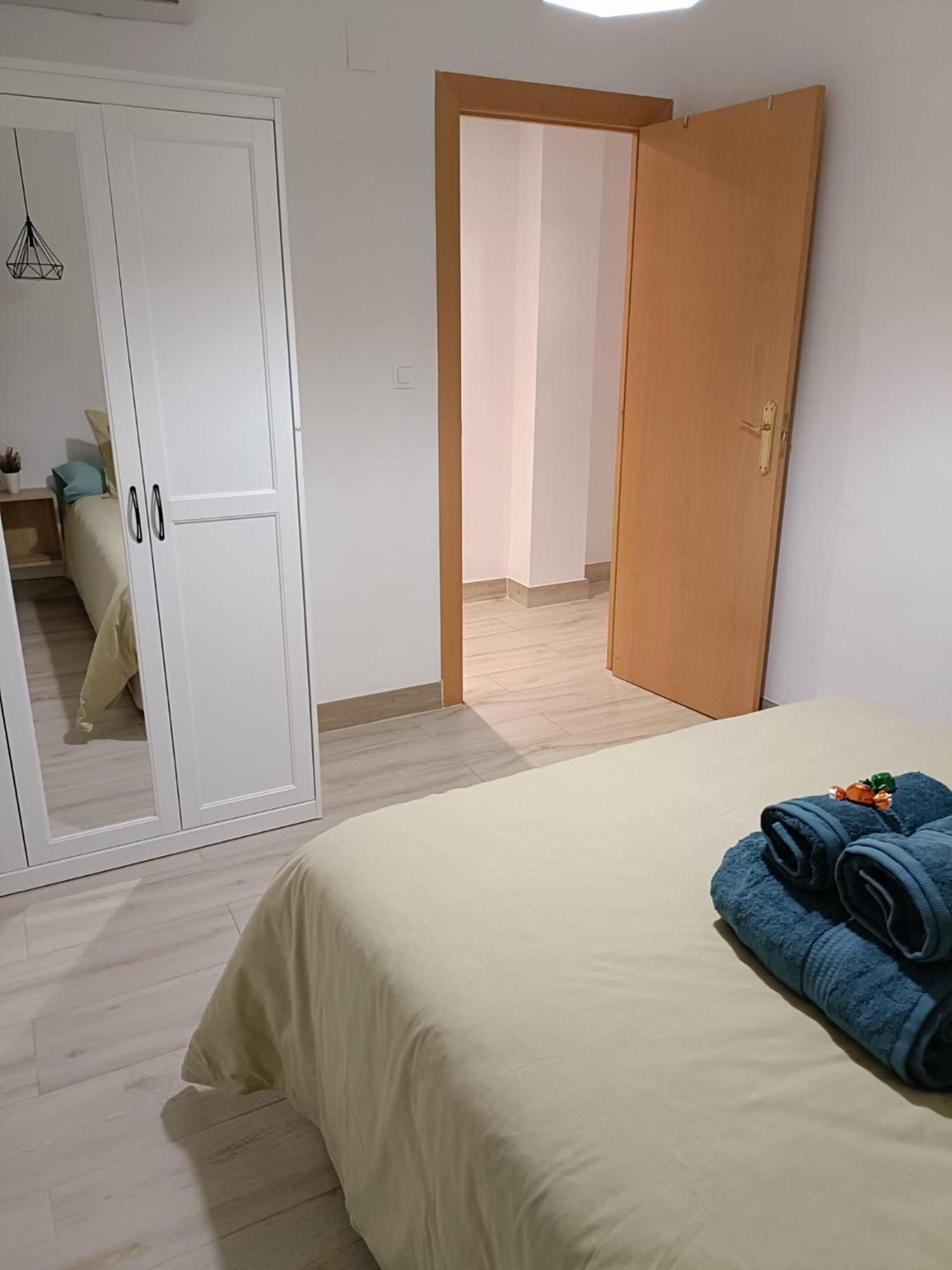 Apartamento Arandas Centro, By Daimar Granada Kültér fotó