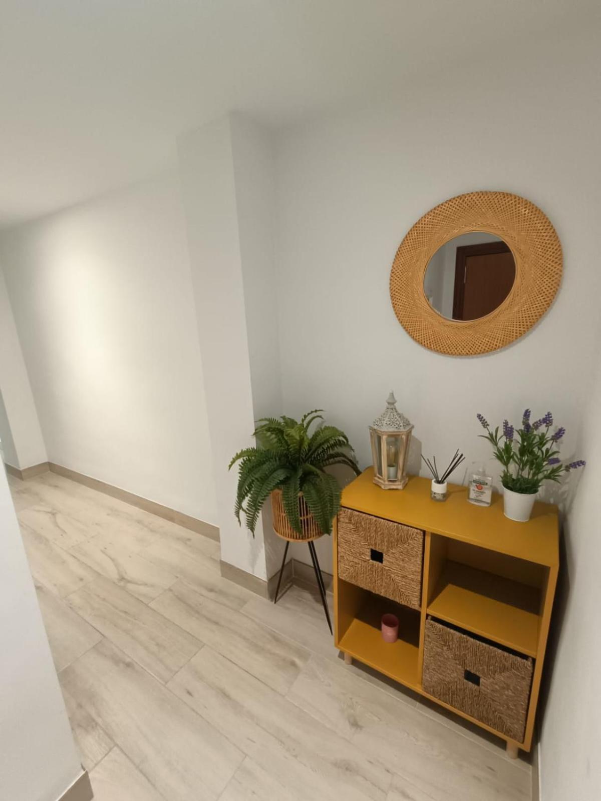 Apartamento Arandas Centro, By Daimar Granada Kültér fotó