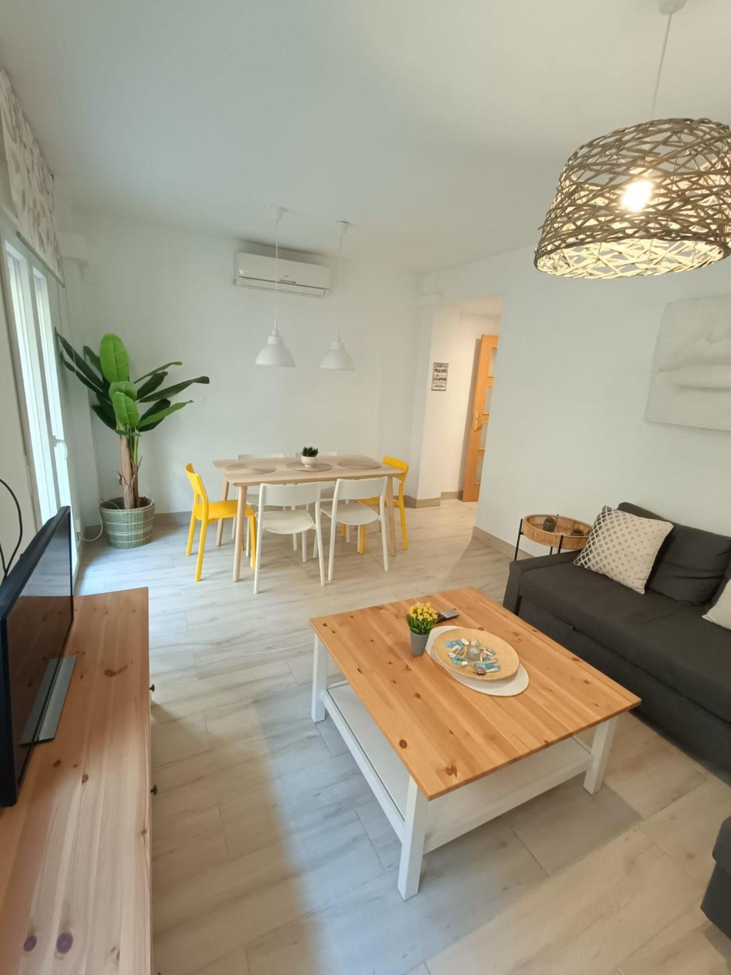 Apartamento Arandas Centro, By Daimar Granada Kültér fotó